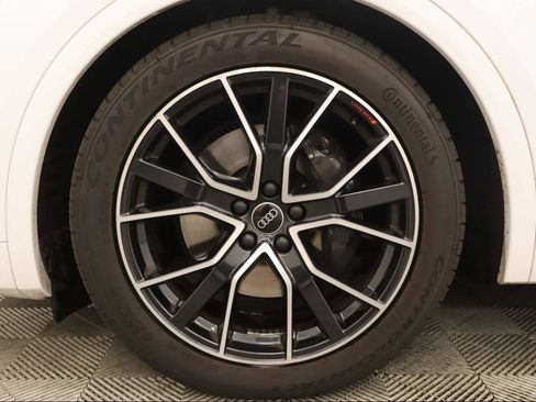 Used 2022 Audi SQ5 Premium Plus image 6