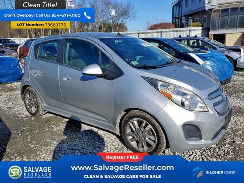 Used 2014 Chevrolet Spark LT image 5