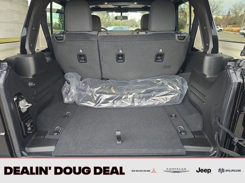 New 2026 Jeep Wrangler Unlimited Sport AWD/4WD image 23