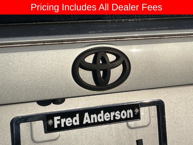 Used 2021 Toyota RAV4 XLE Premium AWD/4WD image 7