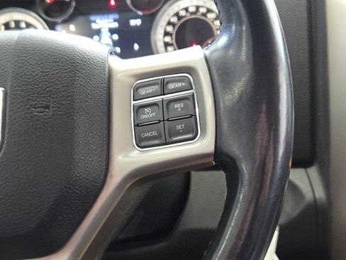 Used 2014 RAM 1500 Laramie AWD/4WD image 28