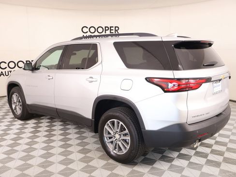 Used 2022 Chevrolet Traverse LT AWD/4WD image 23