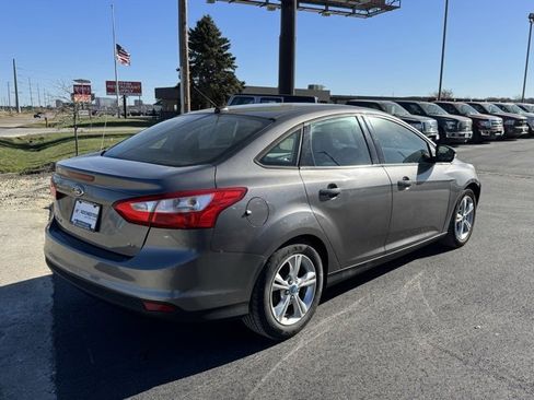 Used 2014 Ford Focus SE w/ SE Winter Package image 34