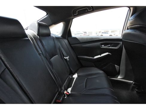 Used 2025 Honda Accord Sport image 12