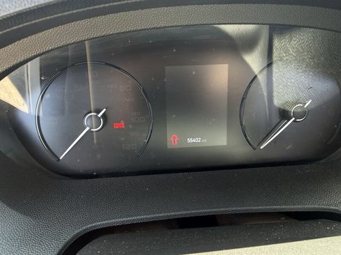 Used 2023 RAM ProMaster 2500 FWD image 10