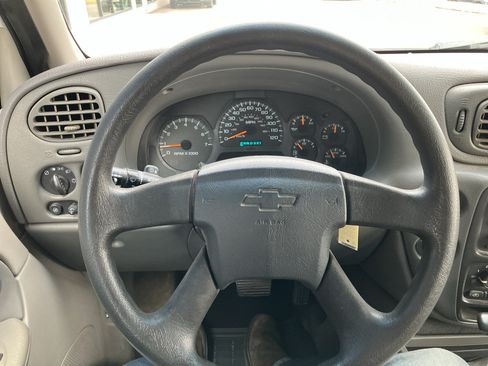 Used 2004 Chevrolet TrailBlazer LS AWD/4WD image 14