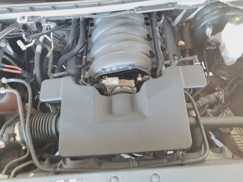 Used 2019 Chevrolet Silverado 1500 LT image 3