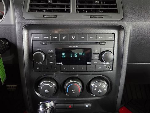 Used 2010 Dodge Challenger R/T w/ Mopar 10 Pkg RWD image 18