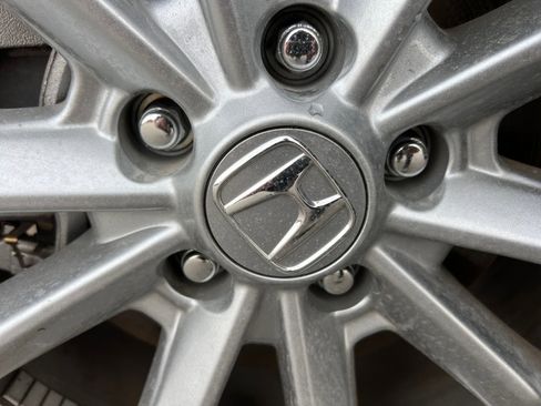 Used 2024 Honda CR-V EX-L image 32