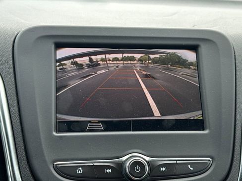 Used 2024 Chevrolet Equinox LT image 30