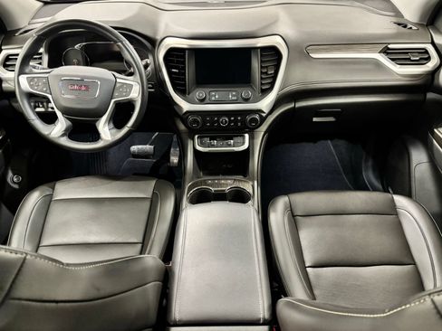 Used 2023 GMC Acadia SLT w/ Elevation Edition FWD image 11