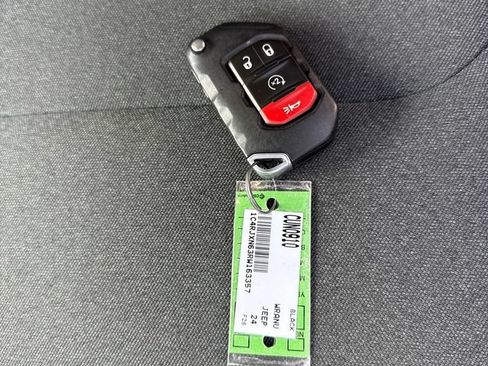 Used 2024 Jeep Wrangler Unlimited AWD/4WD image 55