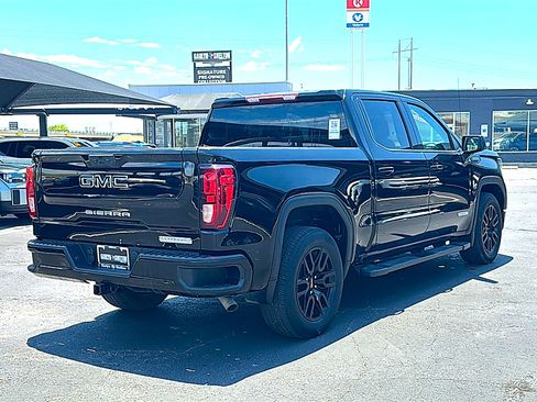 Used 2022 GMC Sierra 1500 Elevation w/ LPO, Elevation Black Package RWD image 8