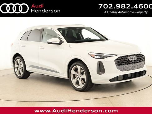 Used 2025 Audi Q5 Prestige AWD/4WD image 1