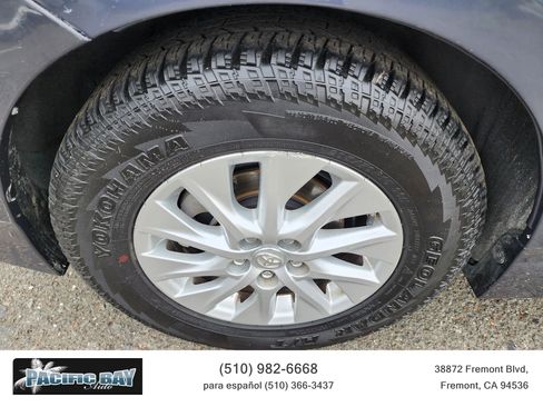 Used 2015 Toyota Prius Prime Advanced image 24