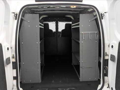 Used 2018 Nissan NV200 SV w/ Navigation Package FWD image 17