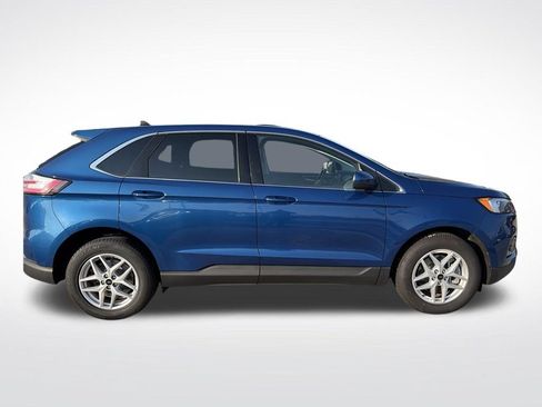 Certified 2024 Ford Edge SEL AWD/4WD image 9
