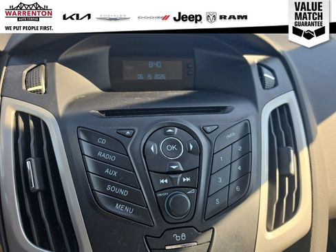 Used 2012 Ford Focus SE FWD image 13
