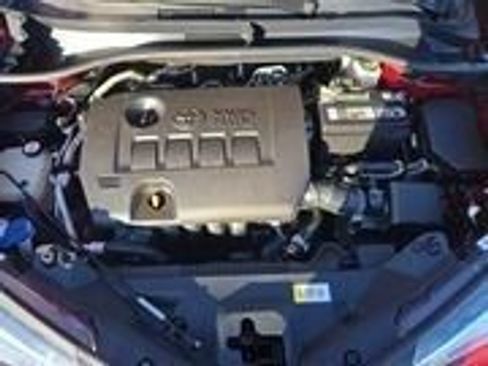 Used 2019 Toyota C-HR LE image 21