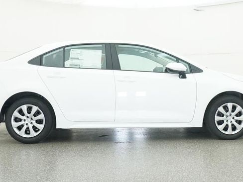 New 2026 Toyota Corolla LE FWD image 27
