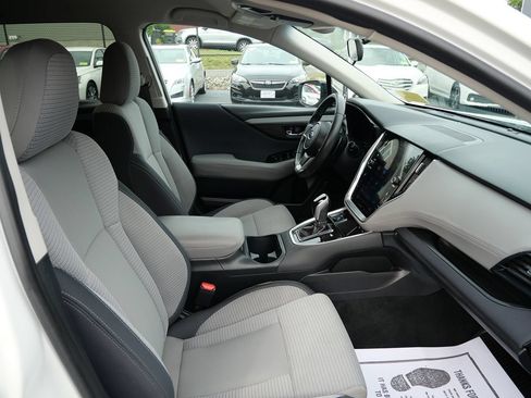 Used 2020 Subaru Outback Premium AWD/4WD image 18