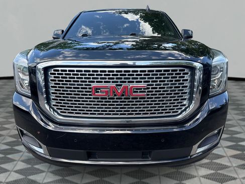 Used 2017 GMC Yukon XL Denali w/ Open Road Package RWD image 22