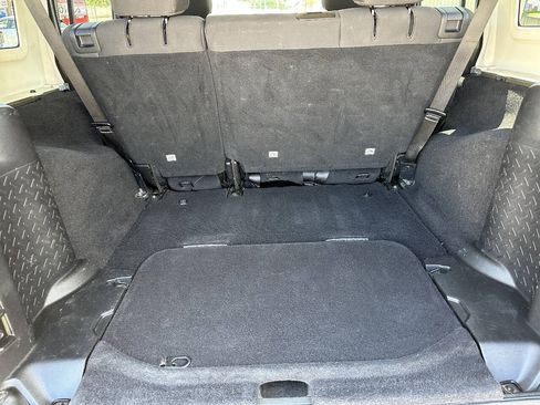 Used 2016 Jeep Wrangler Unlimited Sport AWD/4WD image 7