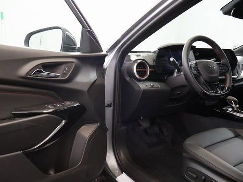 New 2026 Chevrolet Trax RS FWD image 8