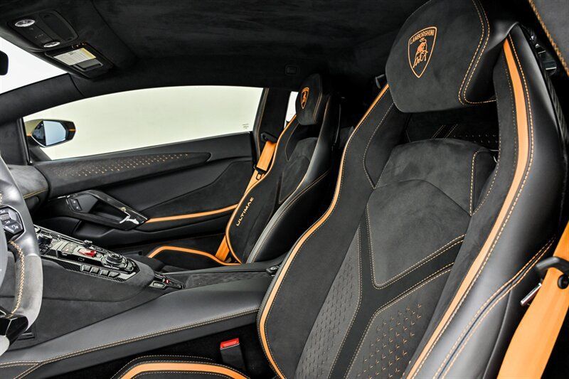 Used 2022 Lamborghini Aventador LP 780-4 Ultimae AWD/4WD image 23