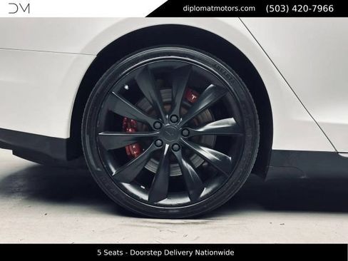 Used 2013 Tesla Model S Performance RWD image 39