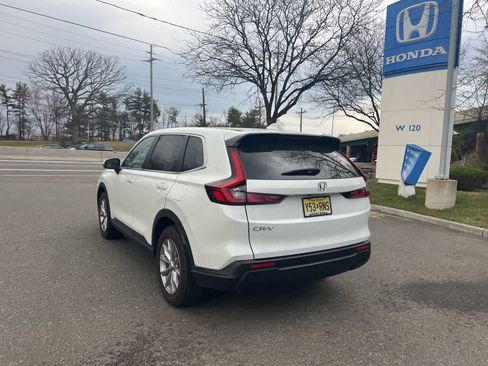 Certified 2023 Honda CR-V EX image 5