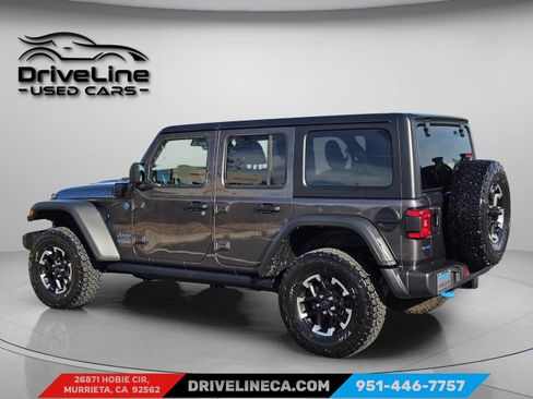 Used 2025 Jeep Wrangler Unlimited Rubicon 4xe w/ Convenience Group AWD/4WD image 10