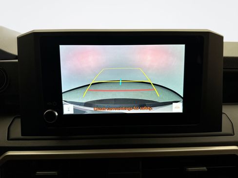 Used 2025 Toyota Tacoma SR image 16