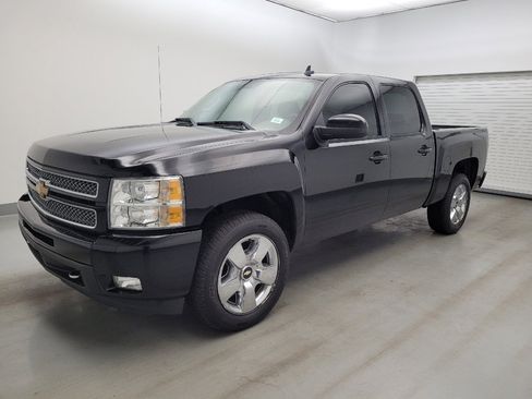 Used 2013 Chevrolet Silverado 1500 LTZ w/ LTZ Plus Package AWD/4WD image 2