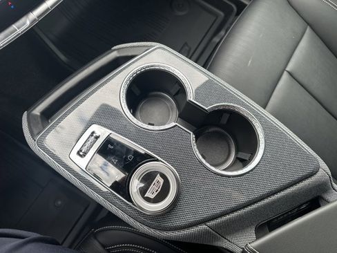 New 2025 Cadillac Optiq Sport 2 w/ LPO, Floor Liner Package image 20