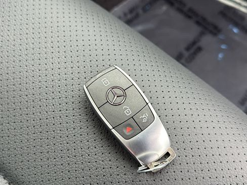 New 2026 Mercedes-Benz GLE 450 4MATIC Coupe image 36