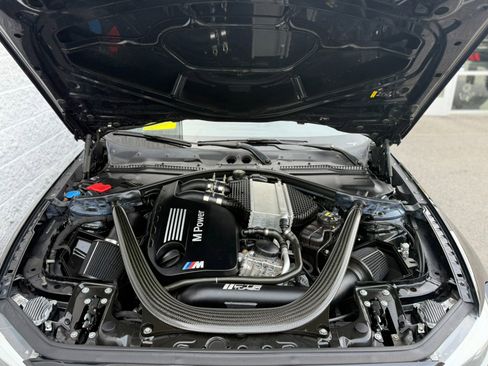 Used 2021 BMW M2 Competition w/ Executive Package image 9
