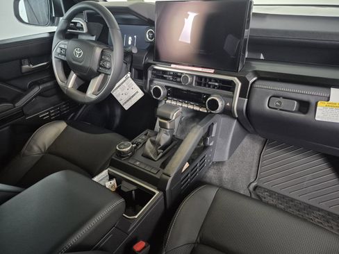 New 2025 Toyota 4Runner 4WD image 49