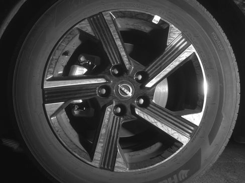 Used 2025 Nissan Sentra SV image 12