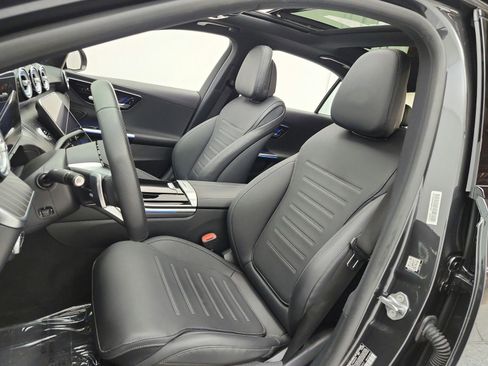 Used 2023 Mercedes-Benz C 300 Sedan image 10
