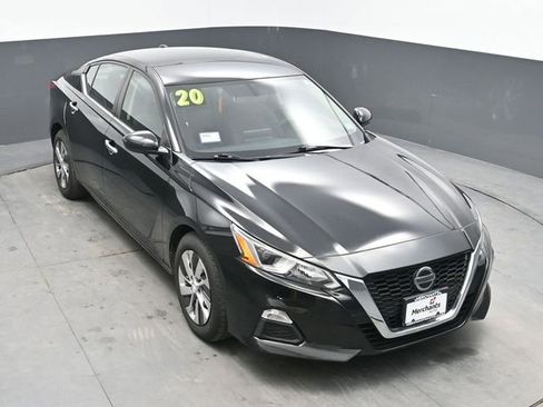 Used 2020 Nissan Altima 2.5 S FWD image 21