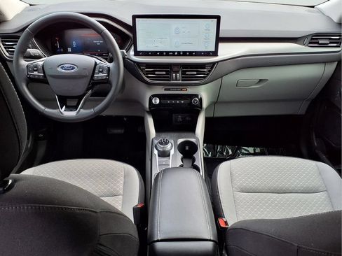 Used 2024 Ford Escape Active w/ Tech Pack #1 AWD/4WD image 11