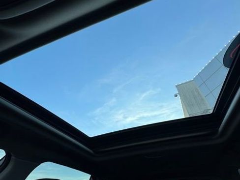 Used 2023 Subaru Forester Touring w/ Popular Package #2 image 19