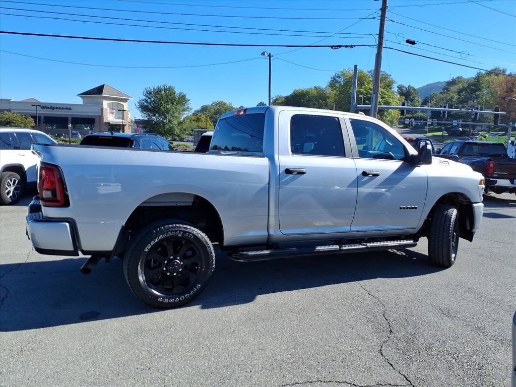 Used 2026 RAM 2500 Big Horn AWD/4WD image 3