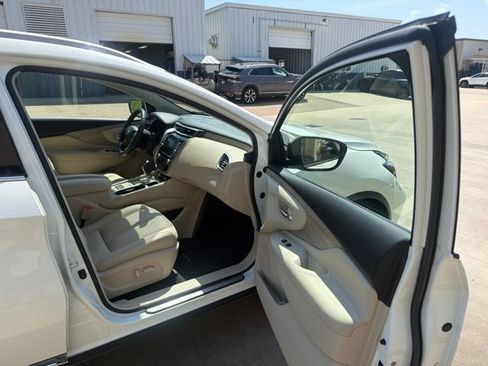 Used 2019 Nissan Murano SL FWD image 24