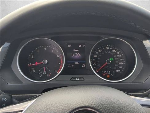 Used 2020 Volkswagen Tiguan S FWD image 11