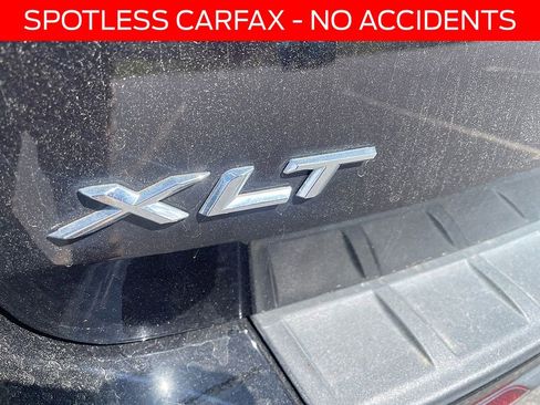 Used 2023 Ford Explorer XLT w/ Equipment Group 202A image 7