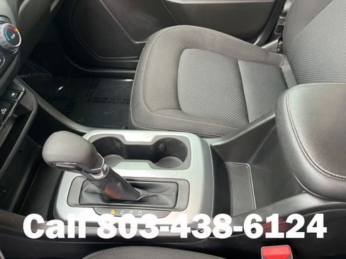 Used 2022 Chevrolet Colorado LT w/ LT Convenience Package image 26