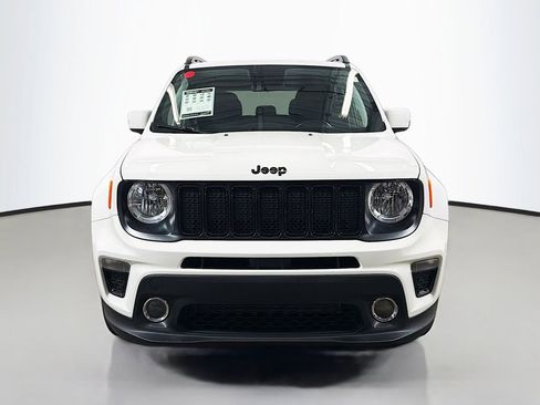 Used 2020 Jeep Renegade Altitude AWD/4WD image 3