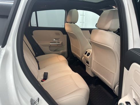 Used 2026 Mercedes-Benz GLA 250 4MATIC image 23